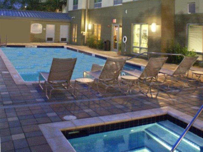 Fairfield Inn & Suites Fort Lauderdale Airport & Cruise Port Dania Beach Exterior foto
